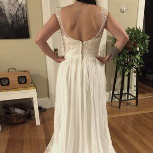 Custom made, brand new, never worn vintage inspired wedding dress size 5
